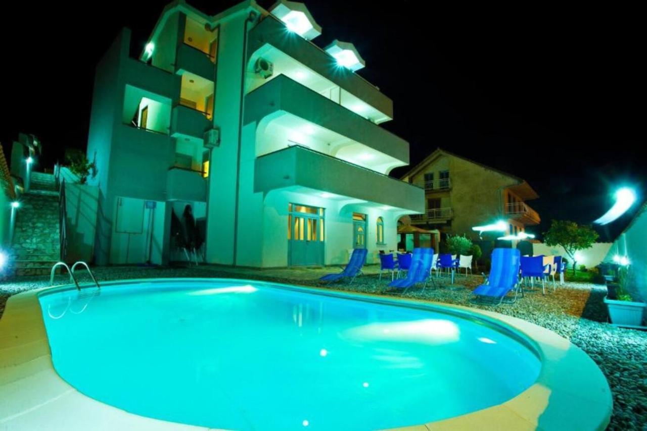 Gemma Di Cattaro Apartments Екстер'єр фото